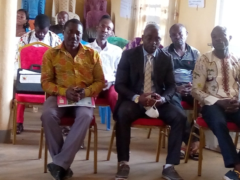 sukúlu a lɨlœ́ŋ lɨ lɨkɛɛ́ŋ ɗɨ́ lɨfαʼ