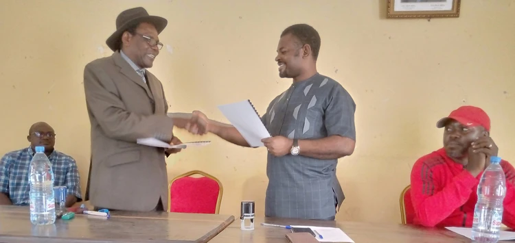 Echange de parapheurs accord part.